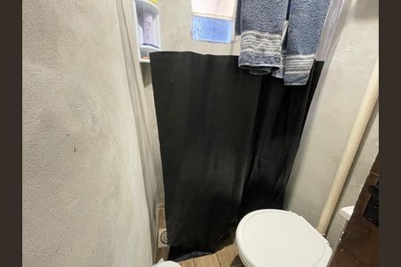 Casa à venda com 54m², 2 quartos e 1 vaga