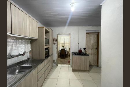 Casa à venda com 54m², 2 quartos e 1 vaga