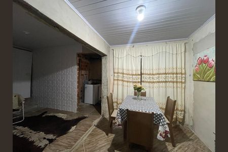 Casa à venda com 54m², 2 quartos e 1 vaga