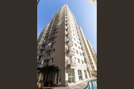 Apartamento para alugar com 78m², 2 quartos e 2 vagas Apartamento para alugar com 78m², 2 quartos e 2 vagasFachada