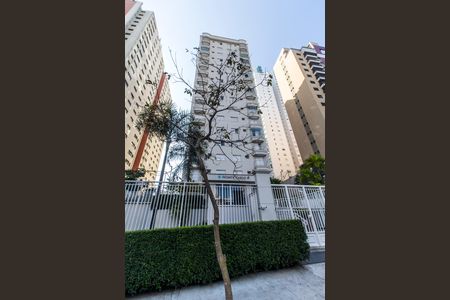 Apartamento para alugar com 78m², 2 quartos e 2 vagas Apartamento para alugar com 78m², 2 quartos e 2 vagasVista da Rua