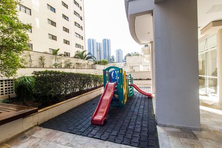 Apartamento para alugar com 78m², 2 quartos e 2 vagas Apartamento para alugar com 78m², 2 quartos e 2 vagasÁrea comum - Playground