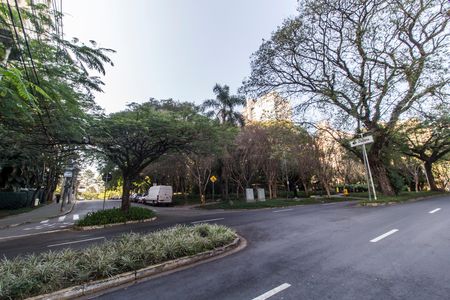 Apartamento para alugar com 78m², 2 quartos e 2 vagas Apartamento para alugar com 78m², 2 quartos e 2 vagasVista da Rua