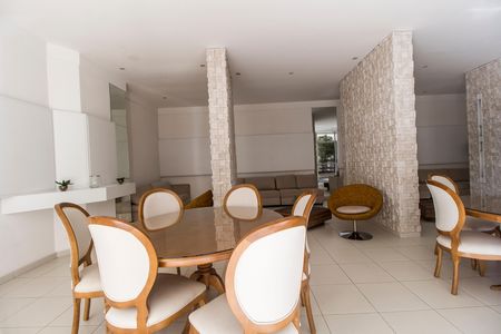 Apartamento para alugar com 78m², 2 quartos e 2 vagas Apartamento para alugar com 78m², 2 quartos e 2 vagasÁrea comum - Salão de festas