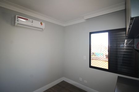 Apartamento à venda com 67m², 2 quartos e 2 vagasQuarto 2