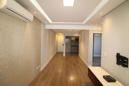 Apartamento à venda com 67m², 2 quartos e 2 vagasSala / Cozinha