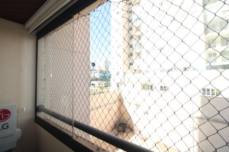 Apartamento à venda com 67m², 2 quartos e 2 vagasSala / Cozinha - Varanda
