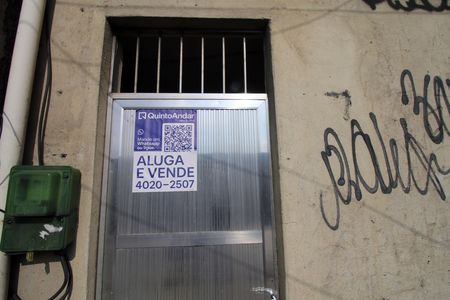 Casa para alugar com 82m², 2 quartos e sem vagaPlaca