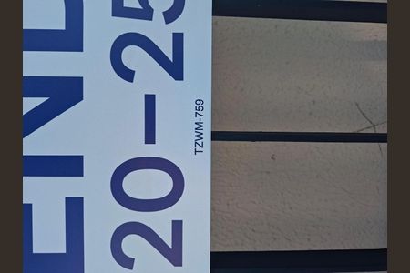 Casa de condomínio à venda com 111m², 3 quartos e 2 vagas Casa de condomínio à venda com 111m², 3 quartos e 2 vagasPlaca