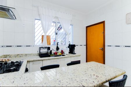 Casa de condomínio à venda com 111m², 3 quartos e 2 vagasCozinha
