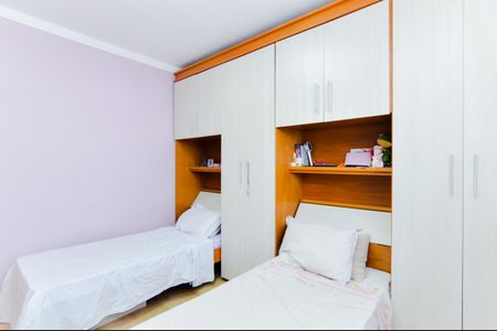 Casa de condomínio à venda com 111m², 3 quartos e 2 vagasQuarto 1