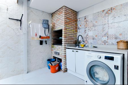 Casa de condomínio à venda com 111m², 3 quartos e 2 vagasÁrea de Serviço