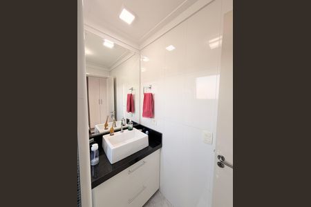 Apartamento à venda com 69m², 2 quartos e 1 vagaBanheiro da Suíte