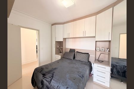 Apartamento à venda com 69m², 2 quartos e 1 vagaSuíte