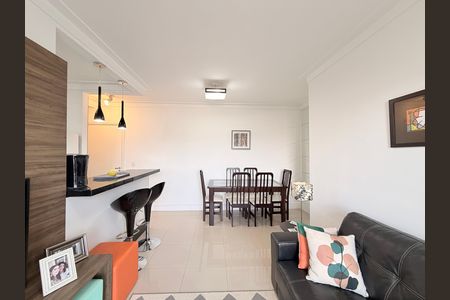 Sala de apartamento à venda com 2 quartos, 69m² em Retiro, Jundiaí