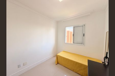 Apartamento à venda com 69m², 2 quartos e 1 vagaQuarto 2