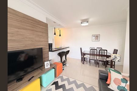 Apartamento à venda com 69m², 2 quartos e 1 vagaSala