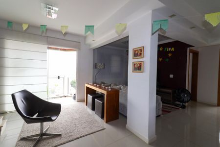 Apartamento à venda com 136m², 4 quartos e 2 vagasSala