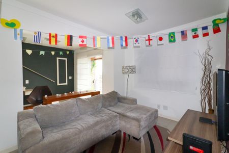 Sala de apartamento à venda com 4 quartos, 136m² em Jardim das Paineiras, Campinas