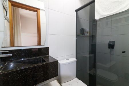 Apartamento à venda com 136m², 4 quartos e 2 vagasBanheiro