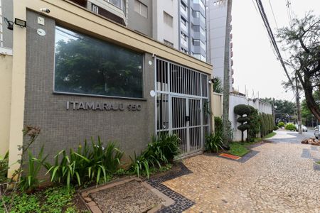Apartamento à venda com 136m², 4 quartos e 2 vagasFachada