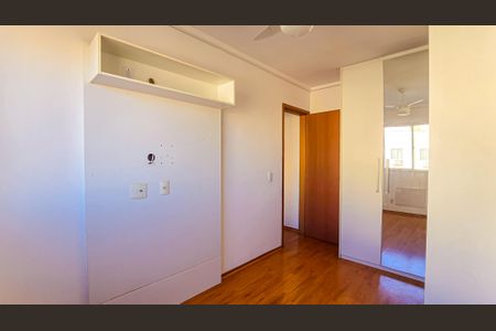 Quarto  de apartamento para alugar com 2 quartos, 48m² em Todos Os Santos, Rio de Janeiro