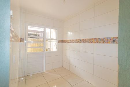 Casa de condomínio para alugar com 48m², 2 quartos e 1 vaga
