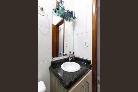 Casa à venda com 140m², 3 quartos e 4 vagas
