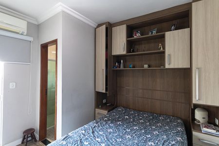 Casa à venda com 3 quartos, 140m² em Cidade Líder, São Paulo