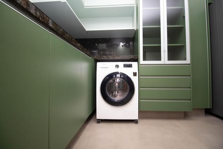 Apartamento à venda com 76m², 2 quartos e 2 vagas Apartamento à venda com 76m², 2 quartos e 2 vagasCozinha e Área de Serviço