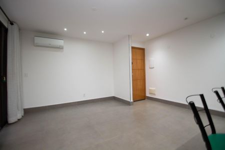 Apartamento à venda com 76m², 2 quartos e 2 vagas Apartamento à venda com 76m², 2 quartos e 2 vagasSala