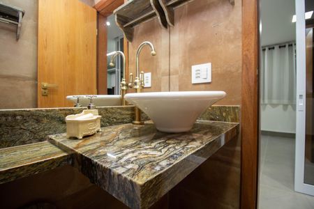 Apartamento à venda com 76m², 2 quartos e 2 vagas Apartamento à venda com 76m², 2 quartos e 2 vagasBanheiro 1