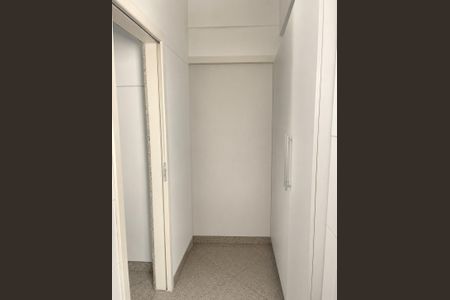 Apartamento para alugar com 95m², 4 quartos e 1 vaga Apartamento para alugar com 95m², 4 quartos e 1 vagaCorredor