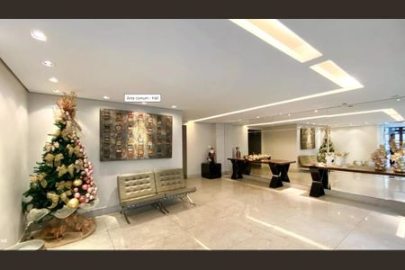 Apartamento para alugar com 95m², 4 quartos e 1 vaga Apartamento para alugar com 95m², 4 quartos e 1 vagaHall de Entrada