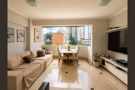 Apartamento para alugar com 95m², 4 quartos e 1 vaga Apartamento para alugar com 95m², 4 quartos e 1 vagaSala
