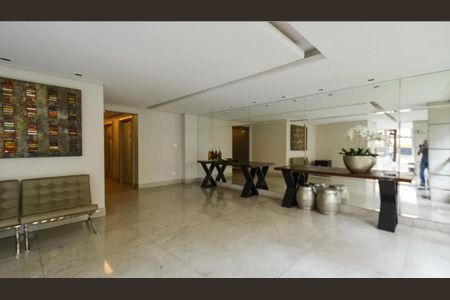 Apartamento para alugar com 95m², 4 quartos e 1 vaga Apartamento para alugar com 95m², 4 quartos e 1 vagaHall Social