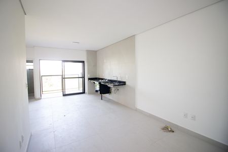 Sala de apartamento para alugar com 3 quartos, 99m² em Cabral, Contagem