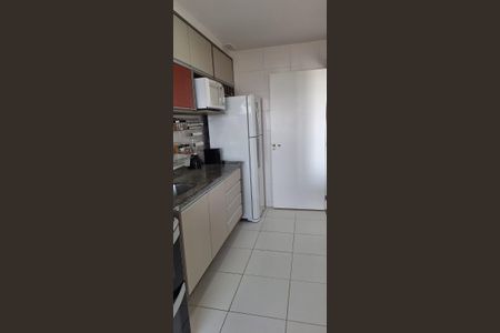 Cozinha de apartamento à venda com 2 quartos, 60m² em Jardim Esmeralda, São Paulo