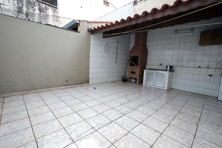 Casa para alugar com 150m², 2 quartos e 2 vagasQuintal, área de serviço, churrasqueira
