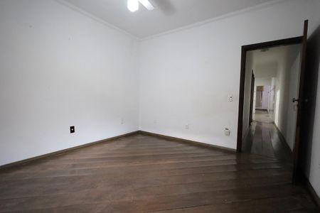 Casa para alugar com 150m², 2 quartos e 2 vagasQuarto 2