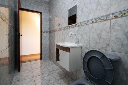 Casa para alugar com 157m², 3 quartos e 2 vagas Casa para alugar com 157m², 3 quartos e 2 vagasBanheiro