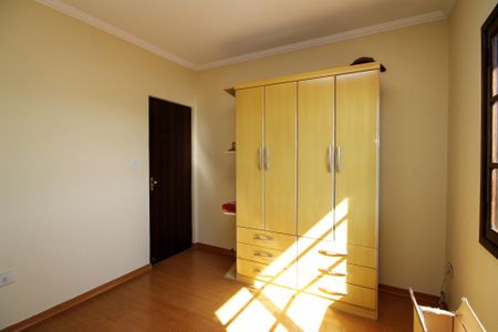 Casa para alugar com 157m², 3 quartos e 2 vagas Casa para alugar com 157m², 3 quartos e 2 vagasQuarto 2