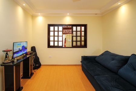 Casa para alugar com 157m², 3 quartos e 2 vagas Casa para alugar com 157m², 3 quartos e 2 vagasSala