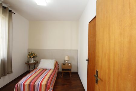 Apartamento à venda com 90m², 3 quartos e 2 vagasQuarto 3 - Suíte