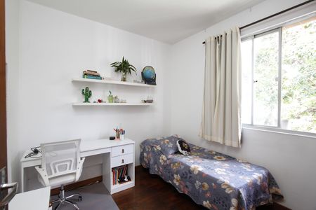 Apartamento à venda com 90m², 3 quartos e 2 vagasQuarto 1