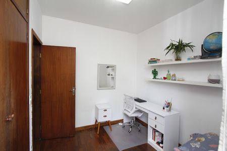 Apartamento à venda com 90m², 3 quartos e 2 vagasQuarto 1