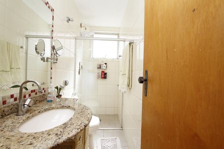 Apartamento à venda com 90m², 3 quartos e 2 vagasBanheiro Social