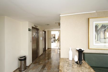 Apartamento à venda com 90m², 3 quartos e 2 vagasHall de entrada