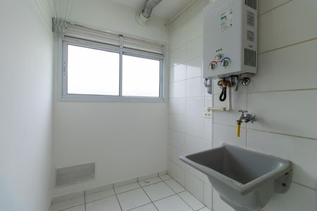 Apartamento para alugar com 70m², 3 quartos e 1 vagaÁrea de Serviço
