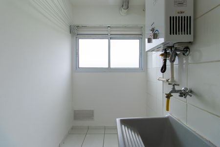 Apartamento para alugar com 70m², 3 quartos e 1 vagaÁrea de Serviço